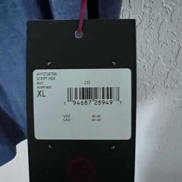 Men’s tshirt. New with tags - Picture 3 of 3